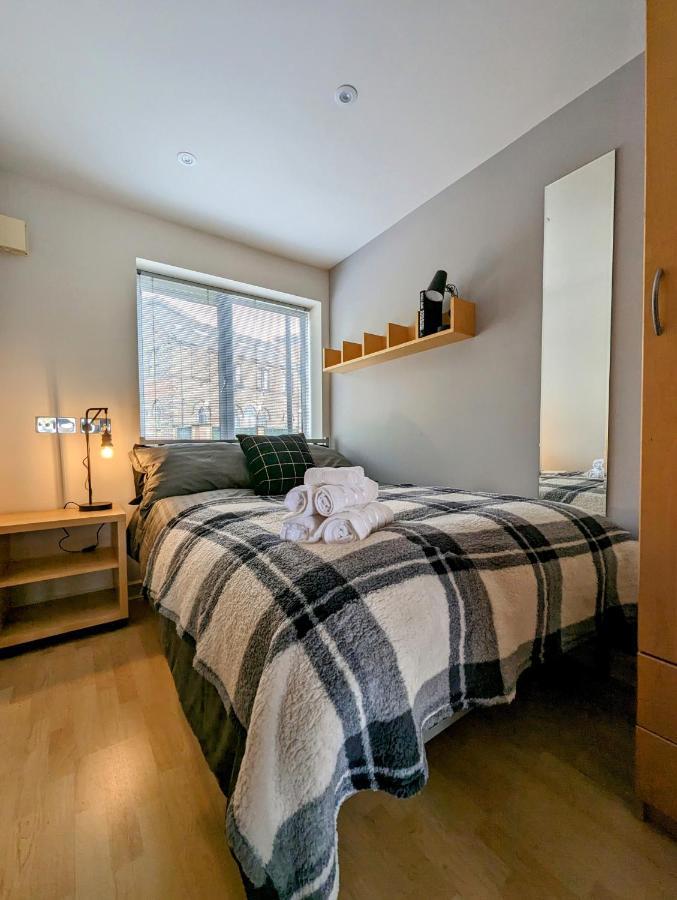 Quayside Apartment With Riverside Views & Parking Newcastle-upon-Tyne Exteriör bild
